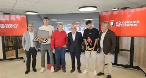 Trofeo-veterania-Ante-Budimir_Aimar_Oroz-2025-05